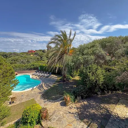 Di Lusso Con Piscina Privata, Bbq E Giardino Stintino