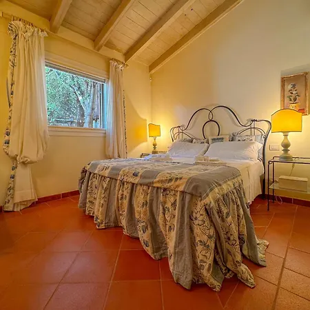 Di Lusso Con Piscina Privata, Bbq E Giardino Villa Stintino