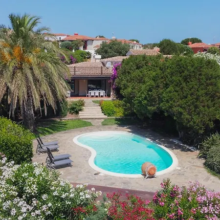 Di Lusso Con Piscina Privata, Bbq E Giardino Stintino